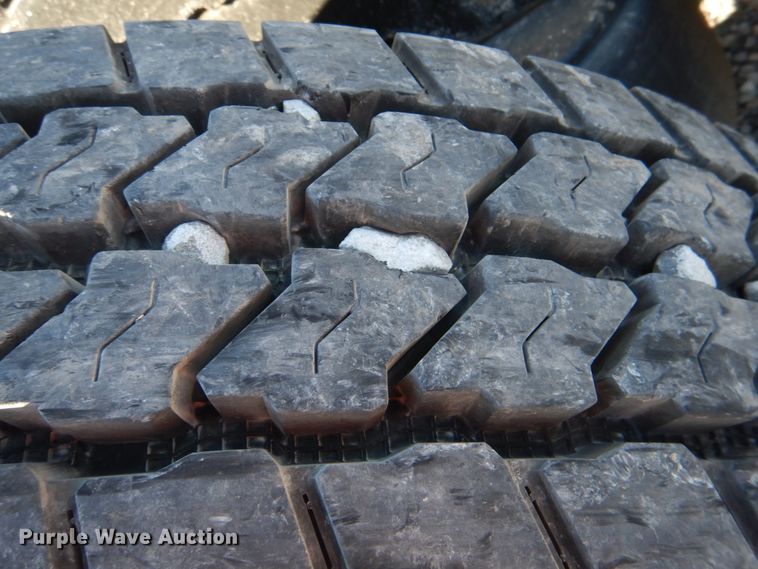 image for item JD9518 2006 Peterbilt 379  semi truck