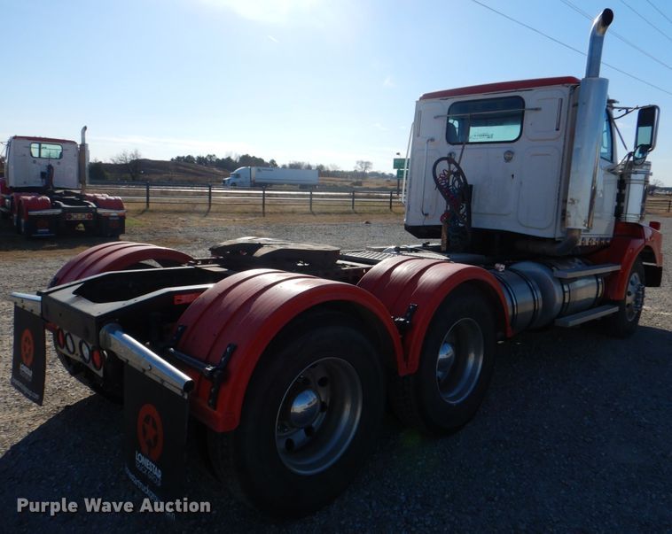 image for item JD9519 2016 Western Star 4900 SB  glider kit semi truck