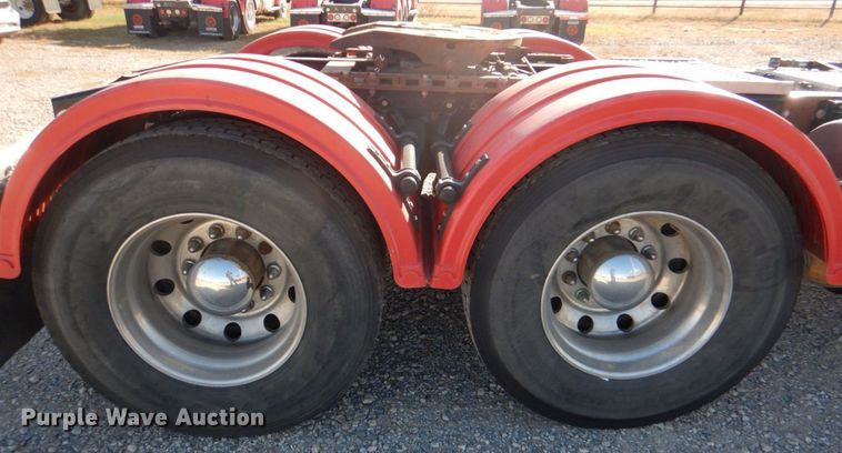 image for item JD9519 2016 Western Star 4900 SB  glider kit semi truck