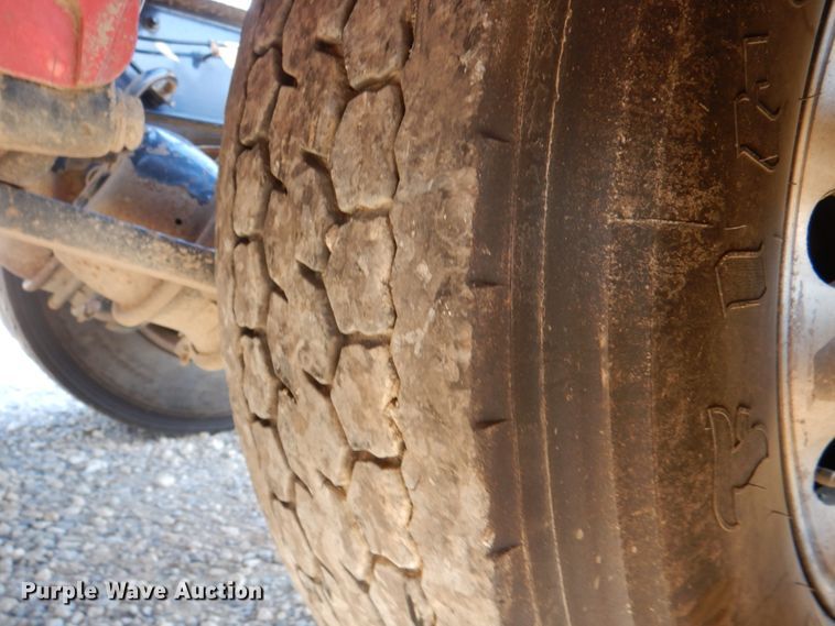 image for item JD9519 2016 Western Star 4900 SB  glider kit semi truck