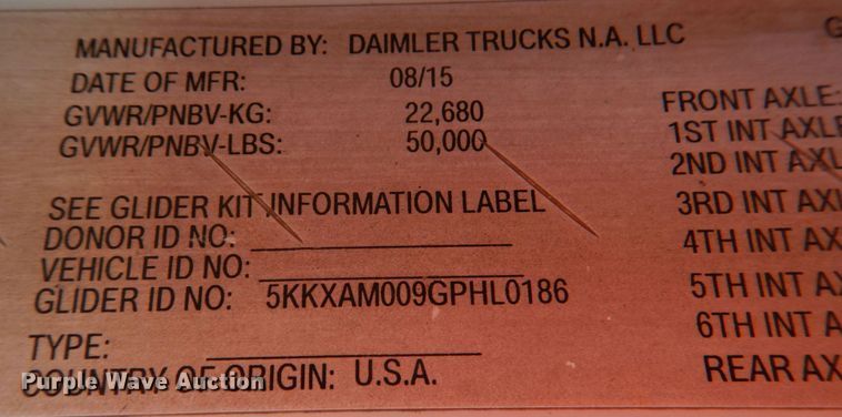 image for item JD9519 2016 Western Star 4900 SB  glider kit semi truck