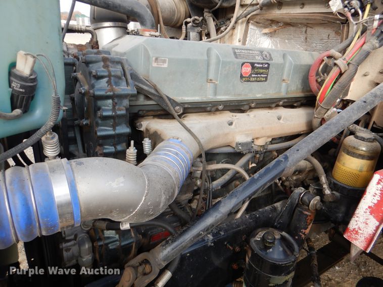 image for item JD9520 2016 Western Star 4900 SA  glider kit semi truck