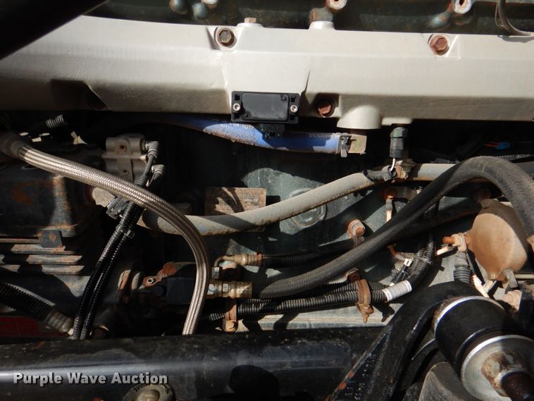 image for item JD9521 2016 Western Star 4900 SA  glider kit semi truck