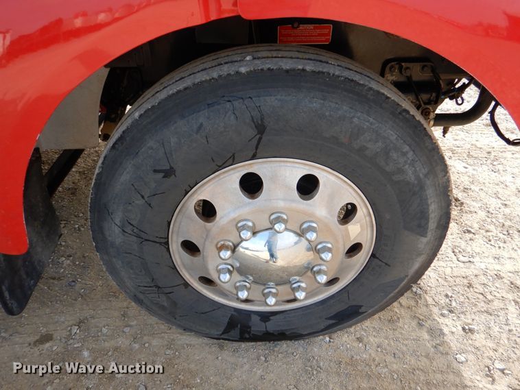 image for item JD9522 2016 Western Star 4900 SA  glider kit semi truck