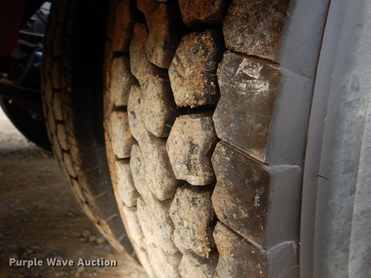 image for item JD9522 2016 Western Star 4900 SA  glider kit semi truck