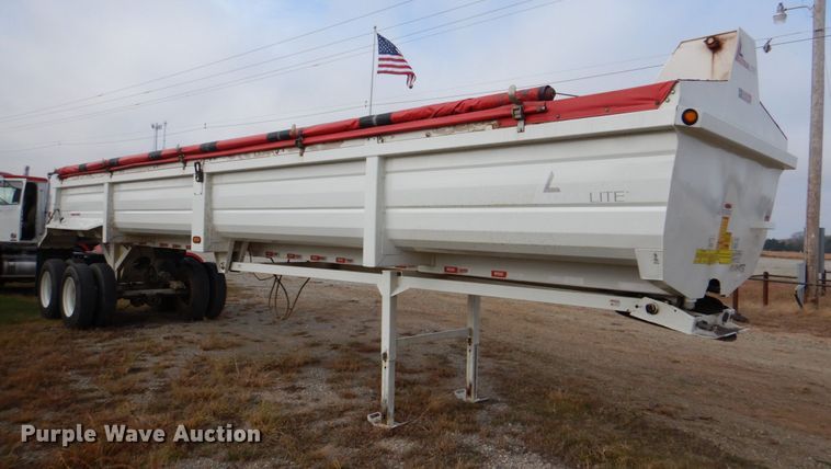 image for item JD9523 2016 Kalyn Siebert AL-3835  end dump trailer