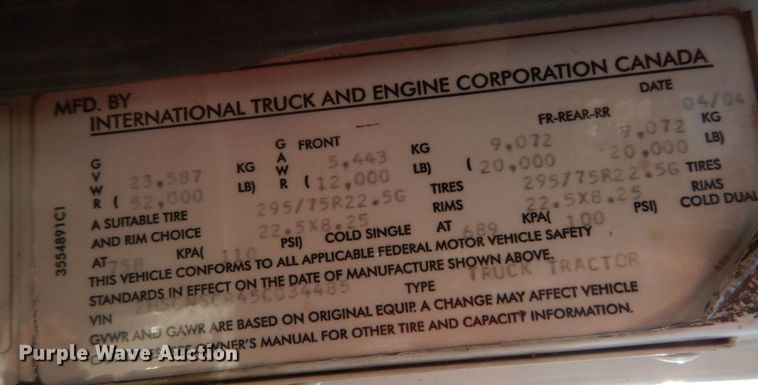 image for item JI9295 2005 International 9400i  semi truck