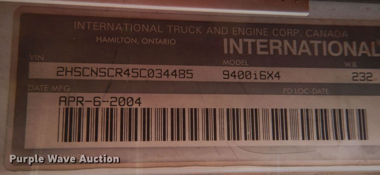 image for item JI9295 2005 International 9400i  semi truck