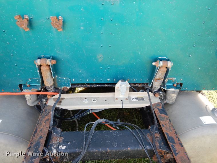 image for item JI9296 1998 Peterbilt 379  semi truck