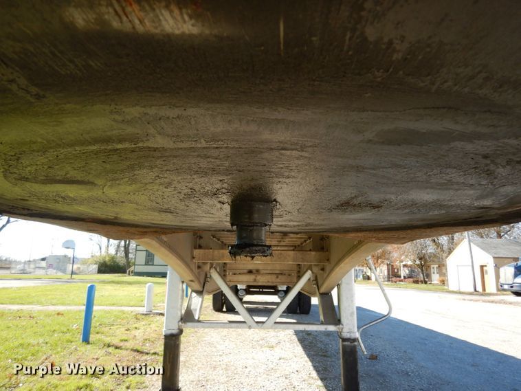 image for item JI9314 2006 Manac AAF-48  flatbed trailer