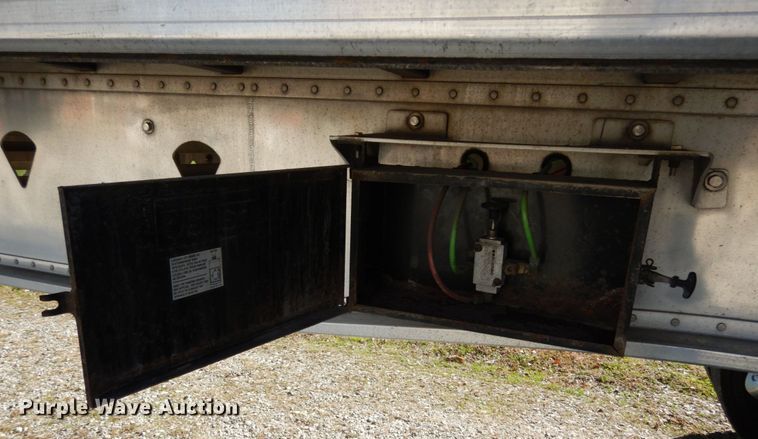 image for item JI9314 2006 Manac AAF-48  flatbed trailer