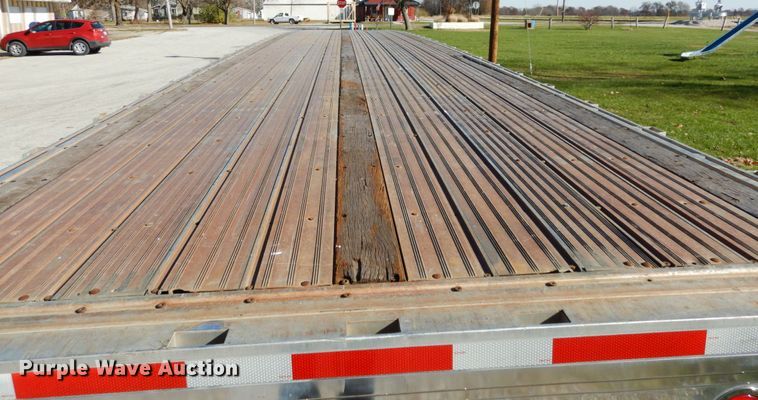 image for item JI9314 2006 Manac AAF-48  flatbed trailer