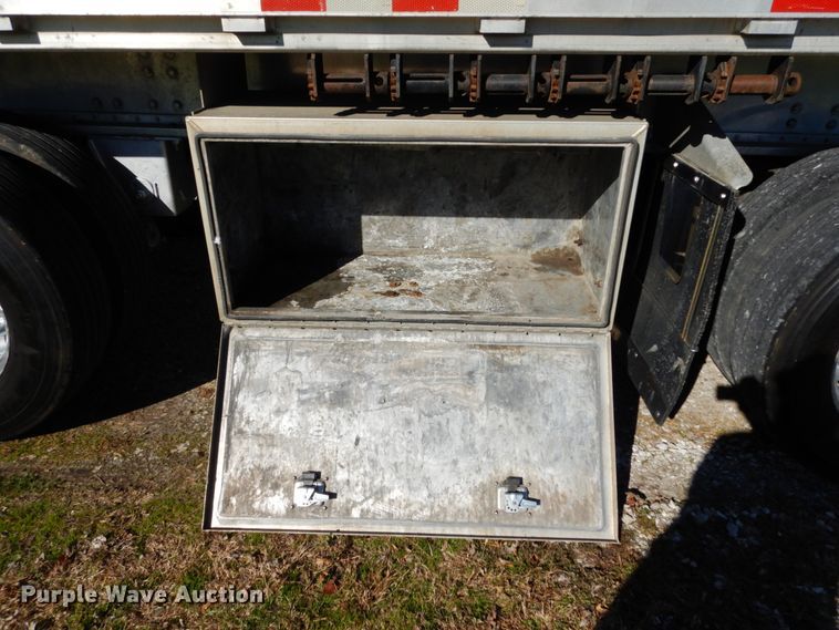 image for item JI9314 2006 Manac AAF-48  flatbed trailer