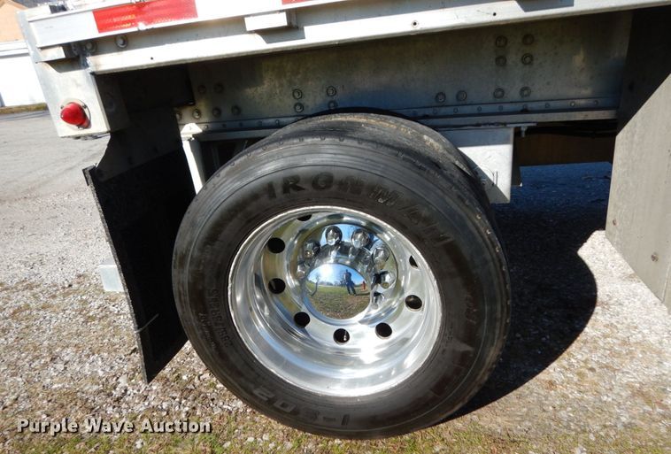 image for item JI9314 2006 Manac AAF-48  flatbed trailer