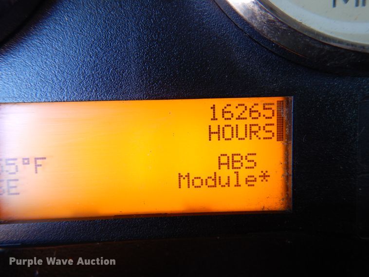 image for item JI9315 2013 International ProStar  semi truck