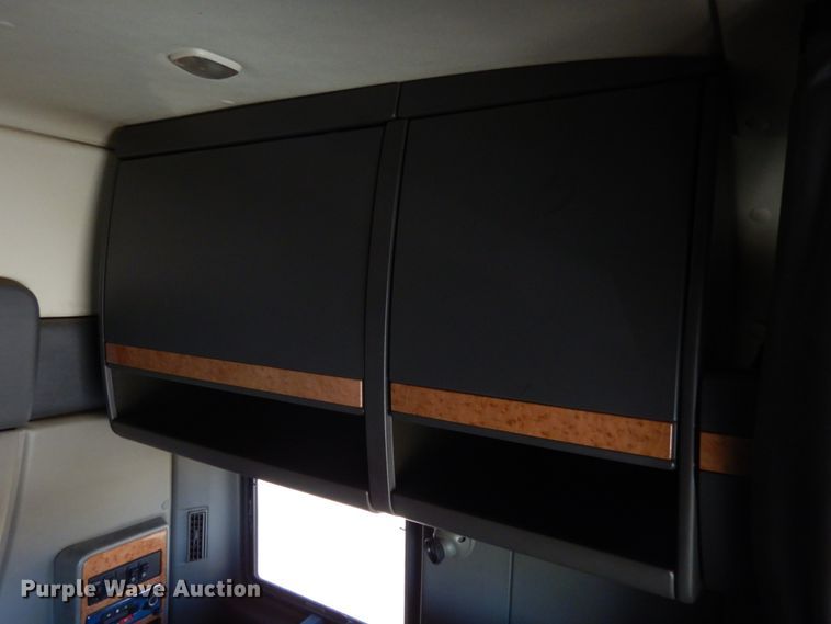 image for item JI9315 2013 International ProStar  semi truck