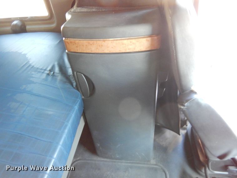 image for item JI9315 2013 International ProStar  semi truck