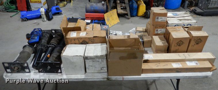 image for item JI9315 2013 International ProStar  semi truck