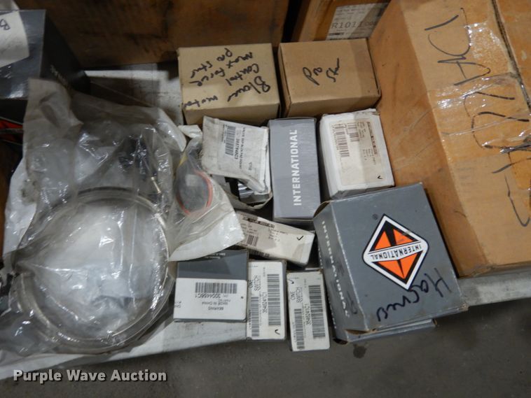 image for item JI9315 2013 International ProStar  semi truck