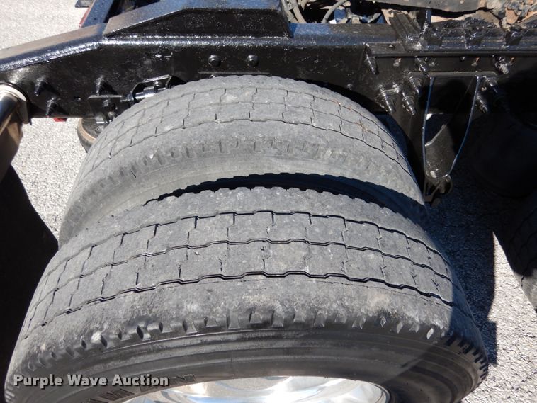 image for item JI9315 2013 International ProStar  semi truck