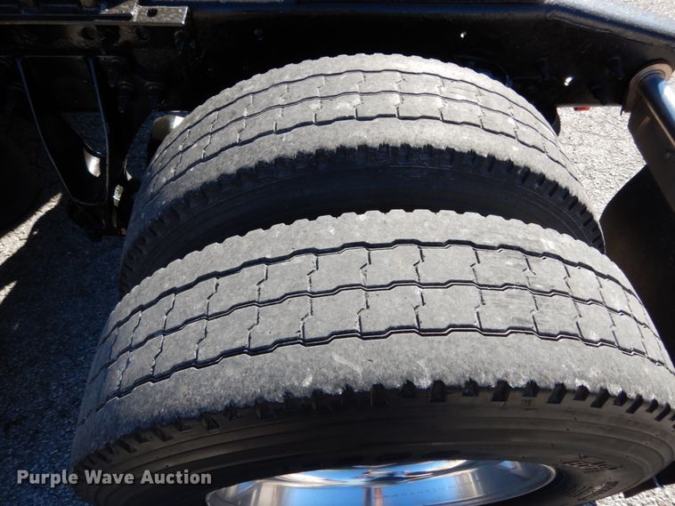 image for item JI9315 2013 International ProStar  semi truck