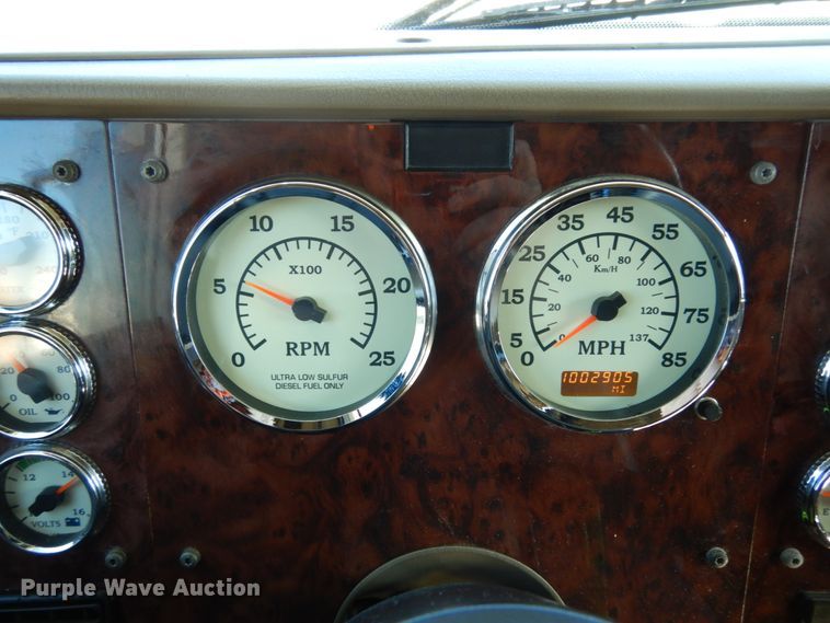 image for item JI9316 2009 International 9900i  semi truck