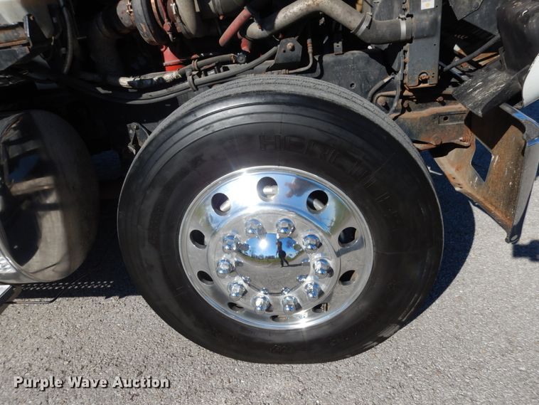 image for item JI9316 2009 International 9900i  semi truck