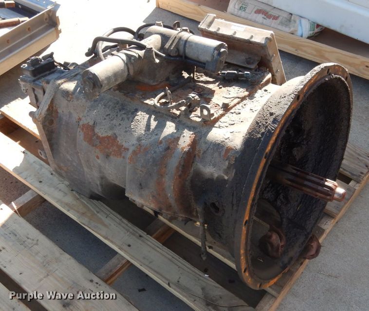 image for item JI9317 2005 Eaton Fuller RTO16910CAS2  transmission