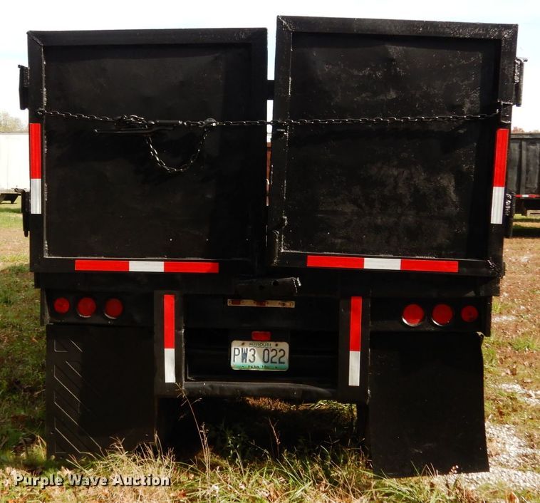 image for item JI9340 1974 Transcraft TH-40  scrap trailer