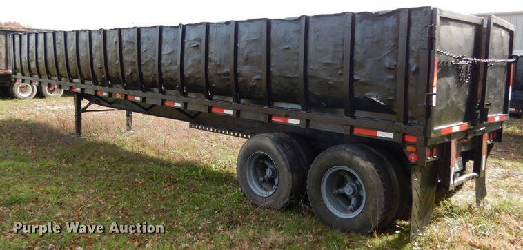 image for item JI9340 1974 Transcraft TH-40  scrap trailer