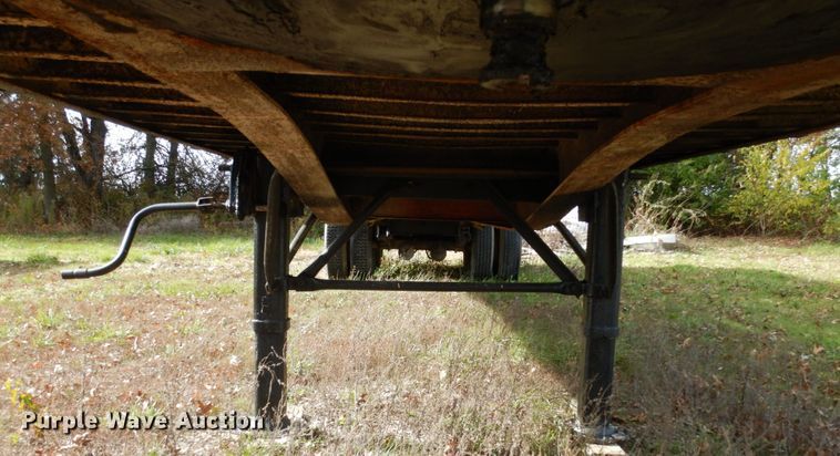 image for item JI9340 1974 Transcraft TH-40  scrap trailer