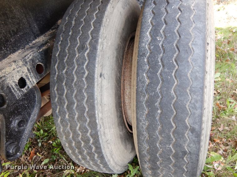 image for item JI9340 1974 Transcraft TH-40  scrap trailer