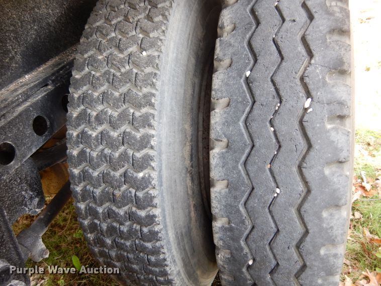 image for item JI9340 1974 Transcraft TH-40  scrap trailer