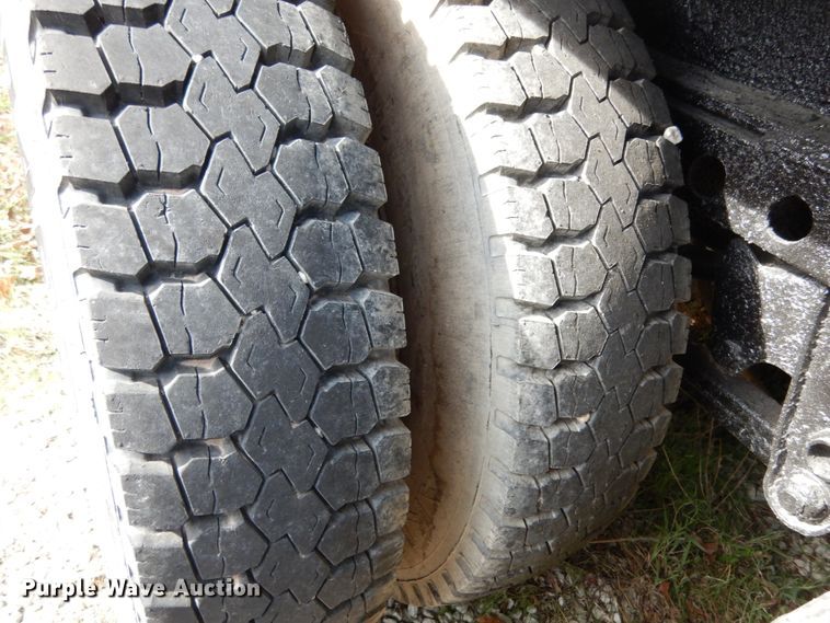 image for item JI9340 1974 Transcraft TH-40  scrap trailer