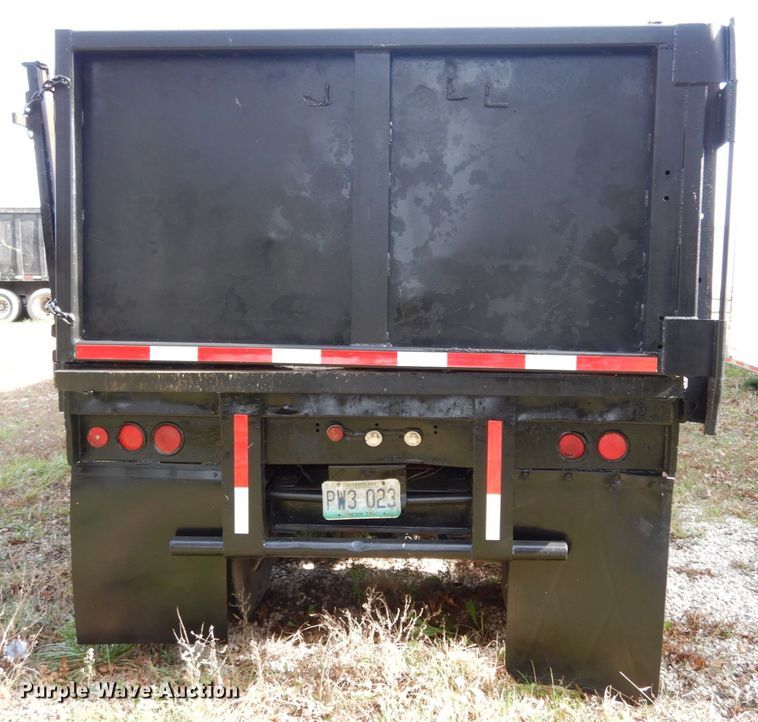 image for item JI9341 1974 Transcraft TH-40  scrap trailer