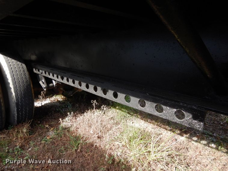 image for item JI9341 1974 Transcraft TH-40  scrap trailer