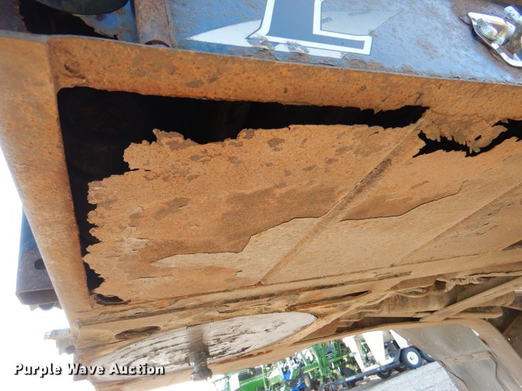 image for item JS9189 2010 Landoll 835  lowboy equipment trailer