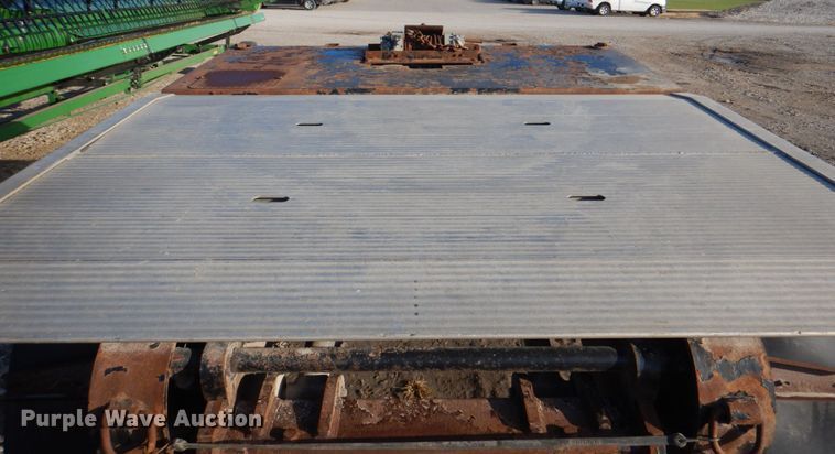 image for item JS9189 2010 Landoll 835  lowboy equipment trailer