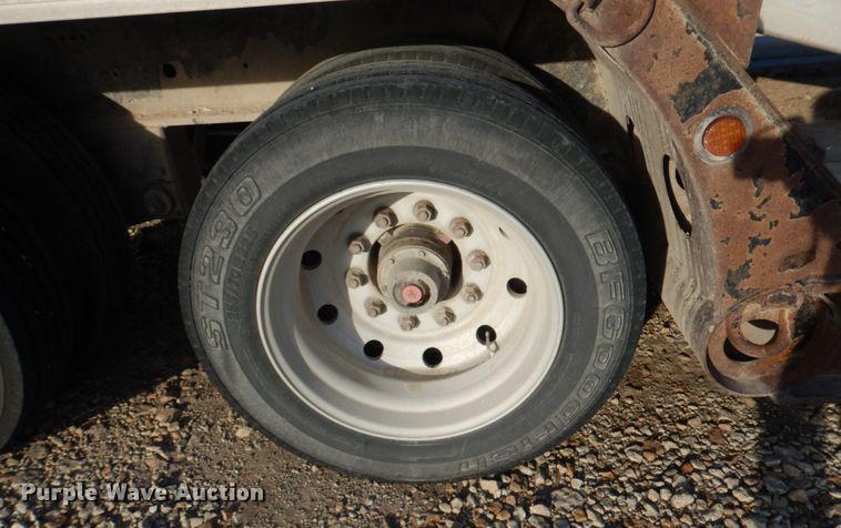 image for item JS9189 2010 Landoll 835  lowboy equipment trailer