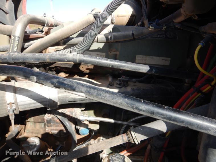 image for item JS9771 2006 Freightliner Columbia  semi truck