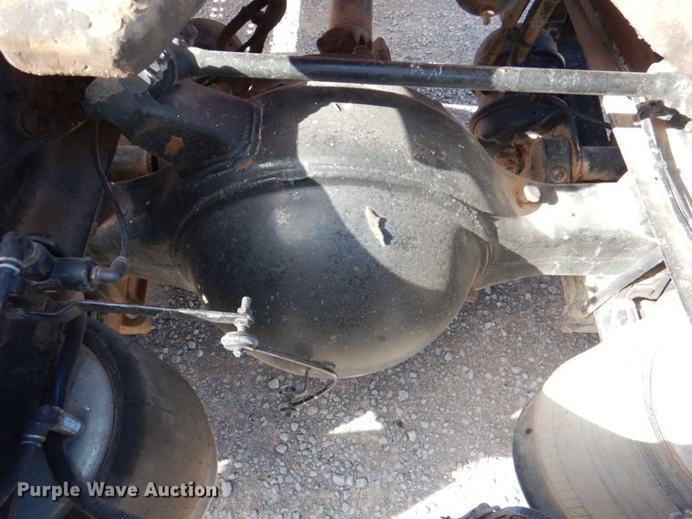 image for item JS9771 2006 Freightliner Columbia  semi truck