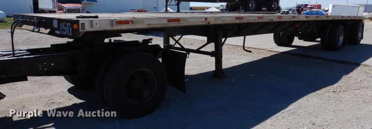 image for item KA9372 1999 Trailmobile Reintour  flatbed trailer