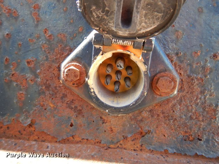 image for item KA9372 1999 Trailmobile Reintour  flatbed trailer