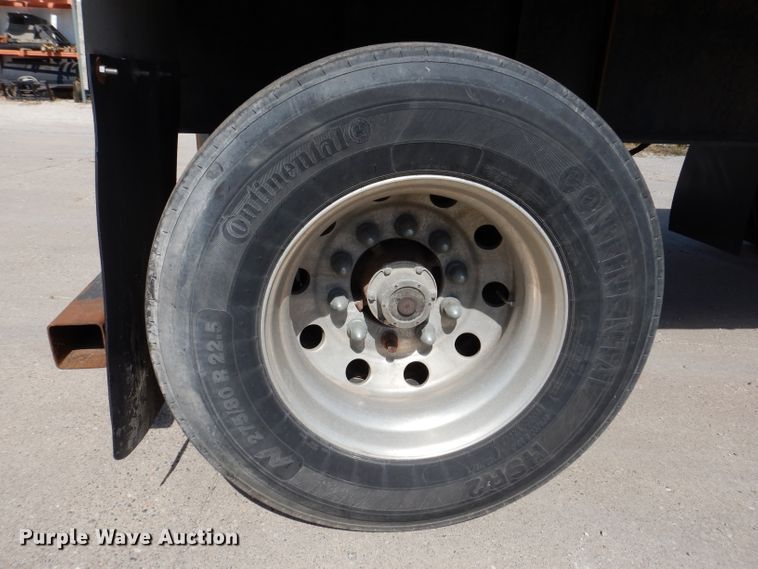 image for item KA9372 1999 Trailmobile Reintour  flatbed trailer