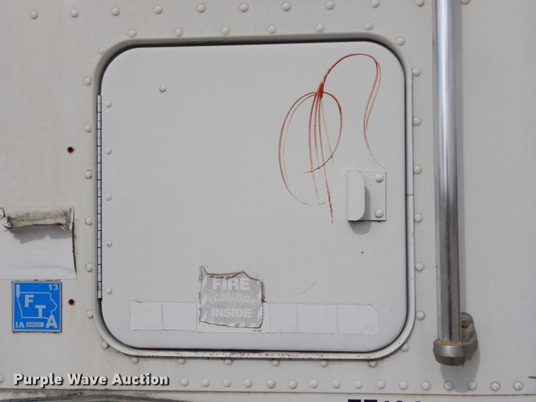 image for item KA9462 1986 Freightliner FLT  semi truck