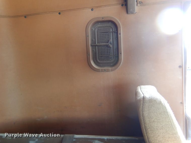 image for item KA9462 1986 Freightliner FLT  semi truck