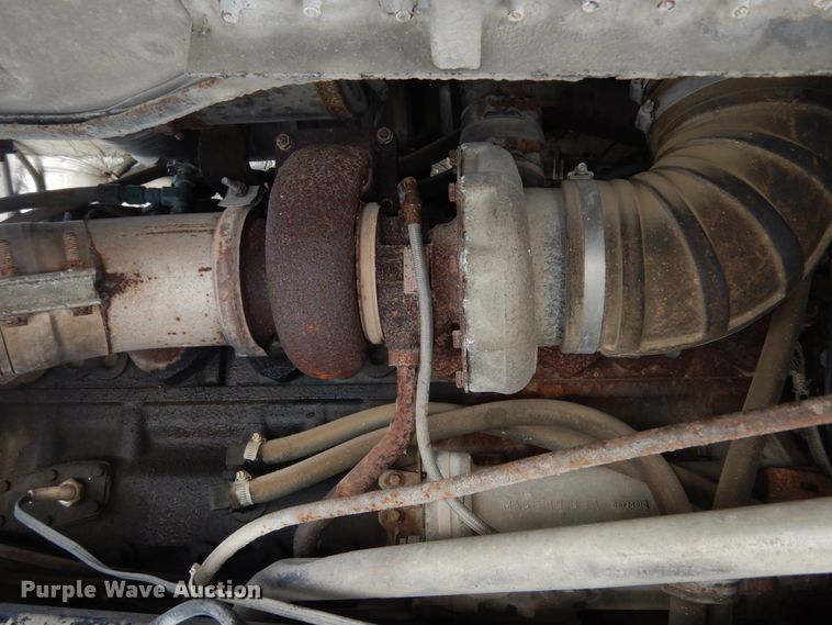 image for item KA9462 1986 Freightliner FLT  semi truck