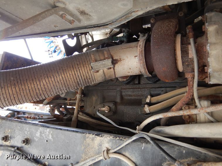 image for item KA9462 1986 Freightliner FLT  semi truck