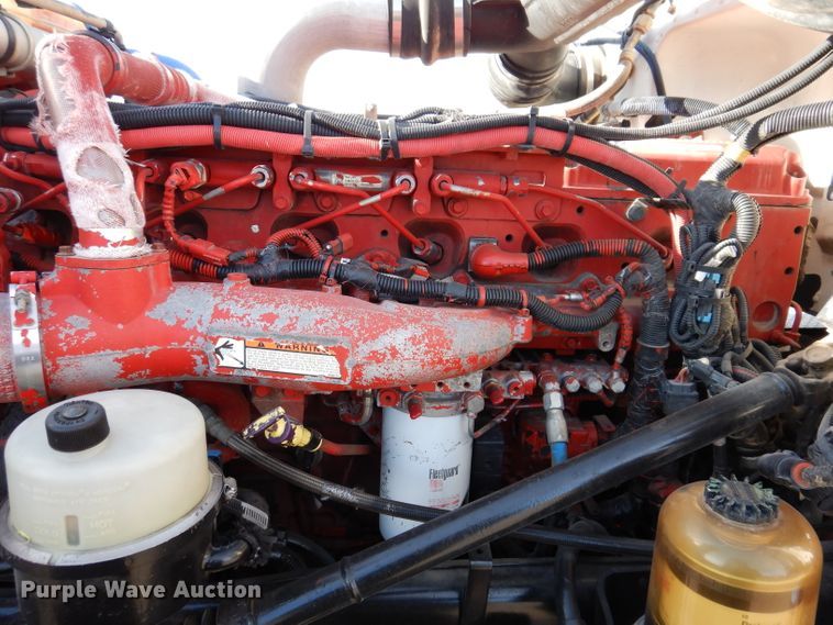 image for item KH9151 2011 Peterbilt 367  semi truck