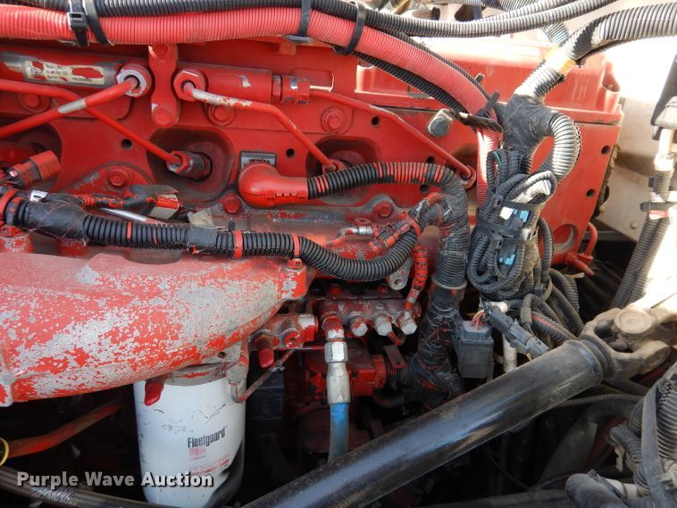 image for item KH9151 2011 Peterbilt 367  semi truck